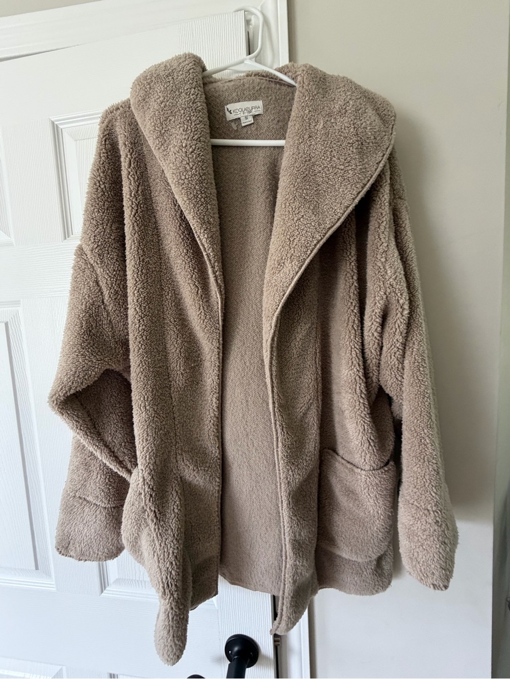 Cozy Sherpa Hooded Jacket - Taupe